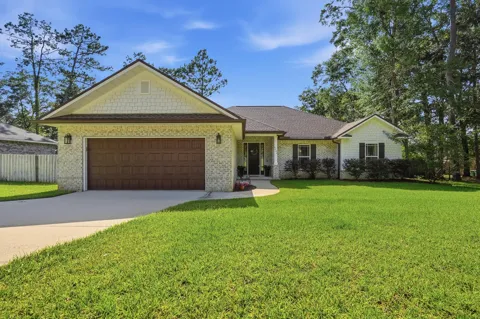 6034 W Dogwood Drive