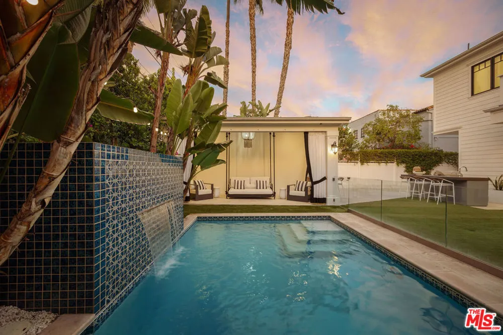 6227 W 5th Street Los Angeles, CA 90048
