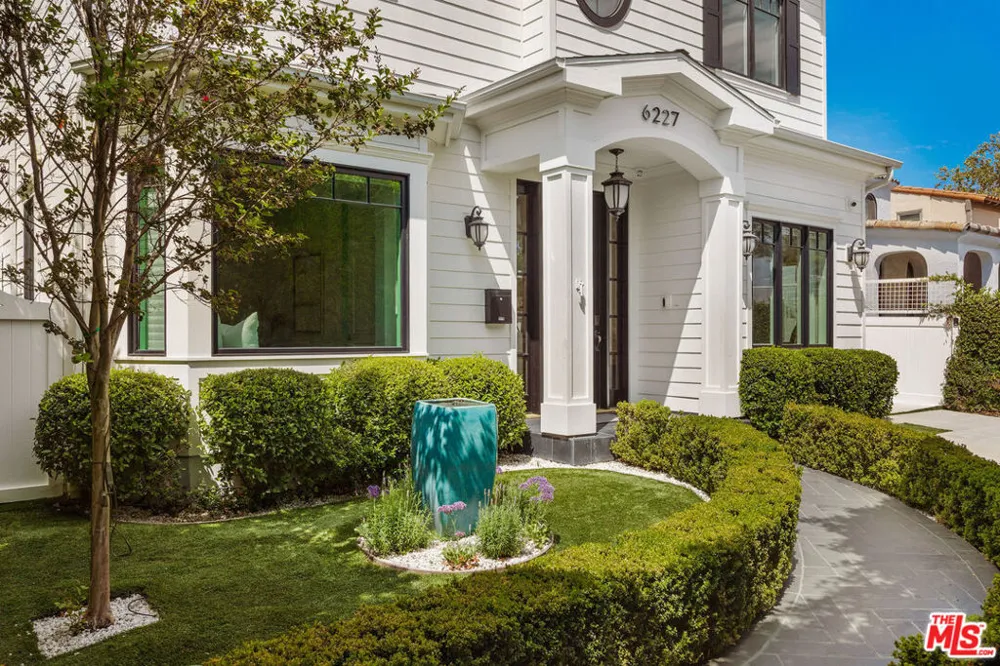 6227 W 5th Street Los Angeles, CA 90048
