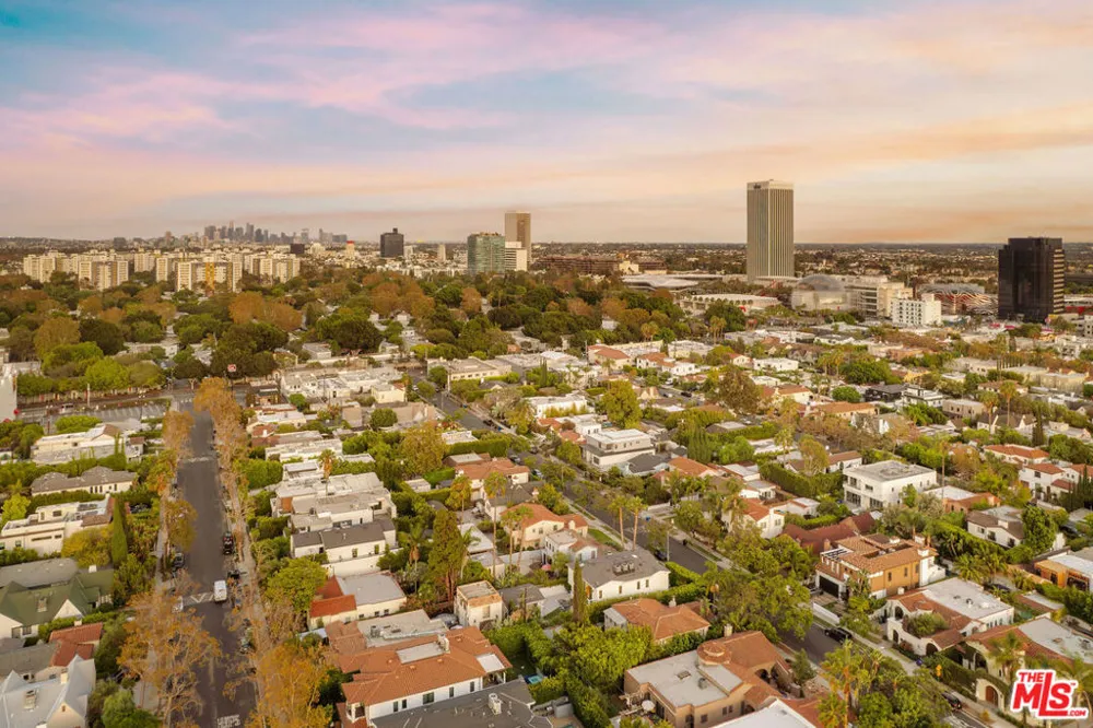 6227 W 5th Street Los Angeles, CA 90048