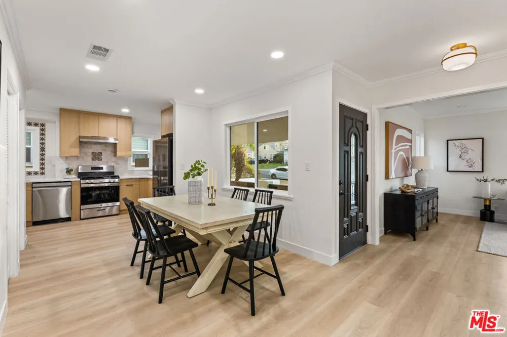 7820 Airlane Avenue Los Angeles, CA 90045