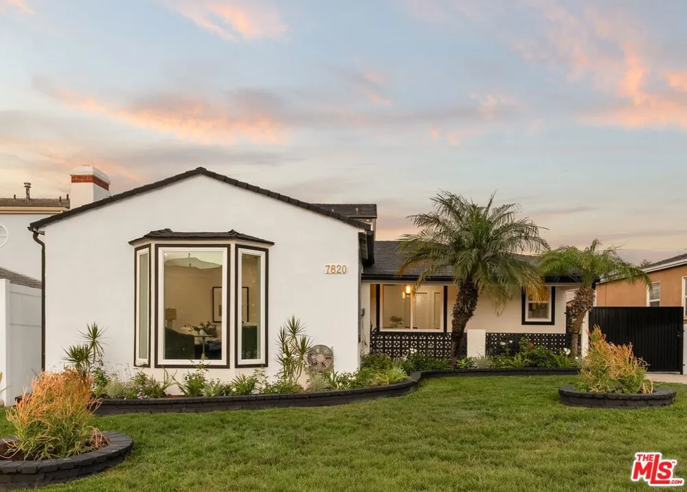 7820 Airlane Avenue Los Angeles, CA 90045