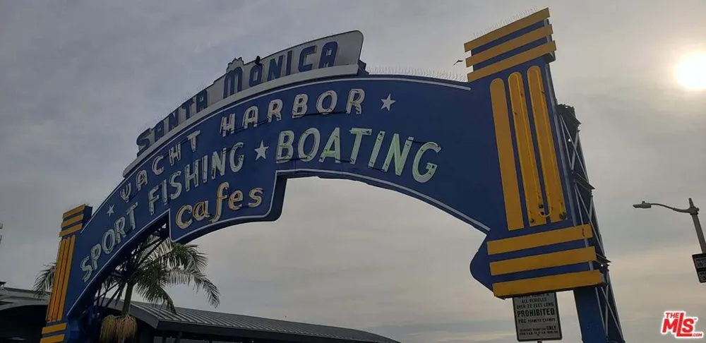 4316 Marina City Drive #304G Marina del Rey, CA 90292