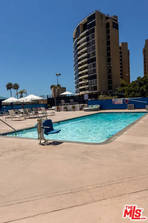 4316 Marina City Drive #304G Marina del Rey, CA 90292