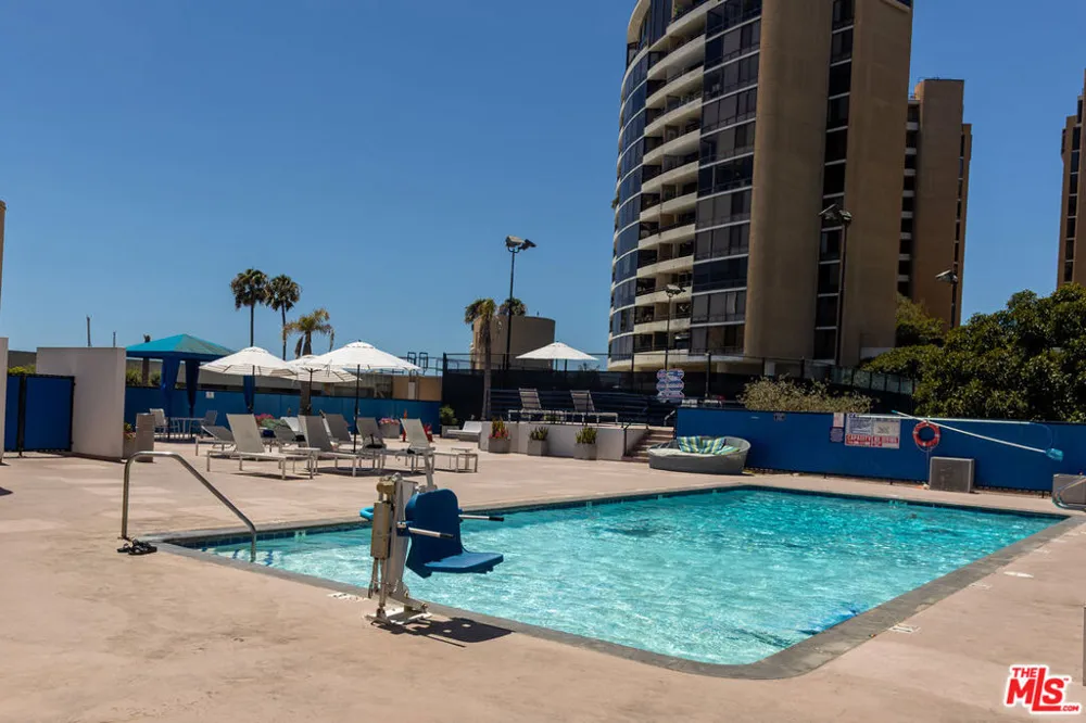 4316 Marina City Drive #304G Marina del Rey, CA 90292