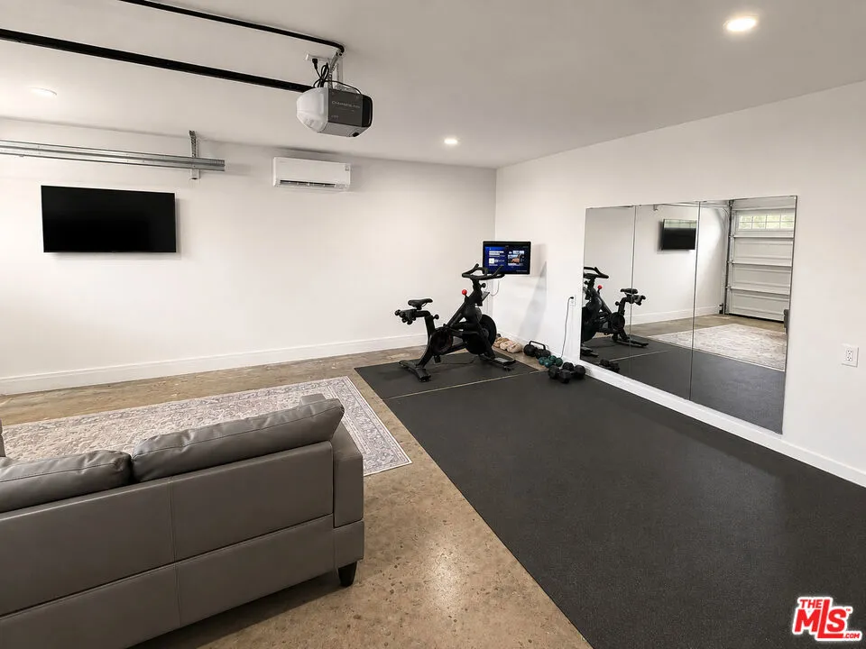 3641 Greenglade Avenue Pico Rivera, CA 90660