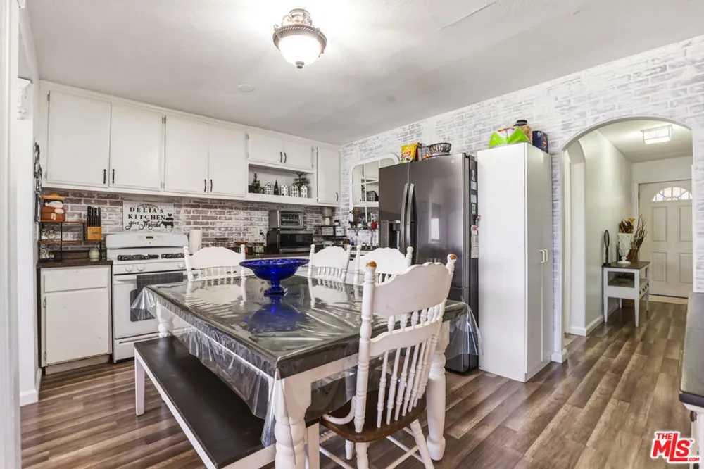 512 Orange Avenue La Puente, CA 91744