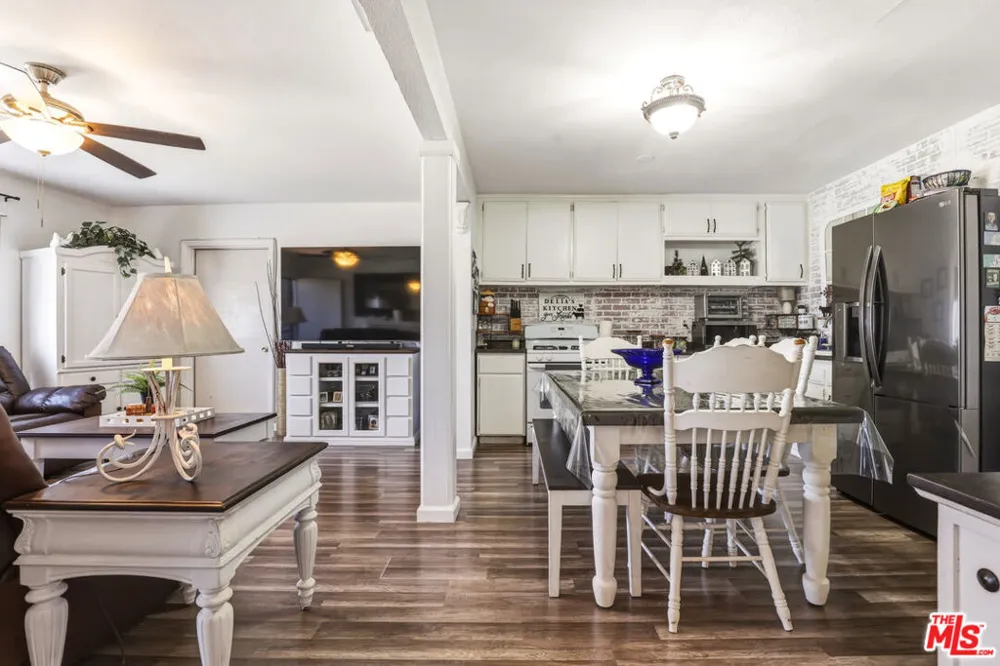 512 Orange Avenue La Puente, CA 91744