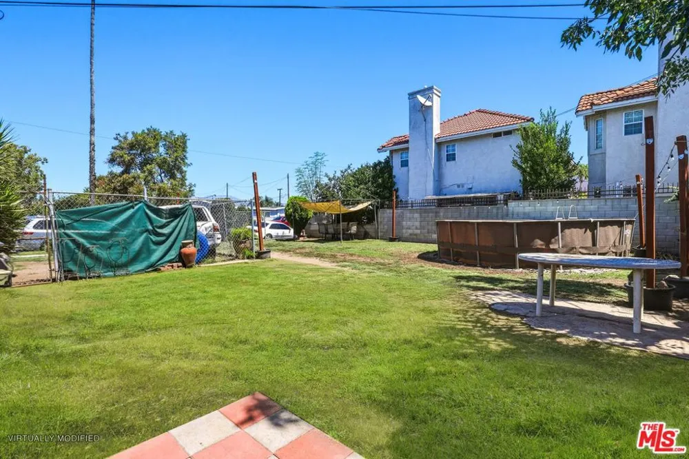 512 Orange Avenue La Puente, CA 91744