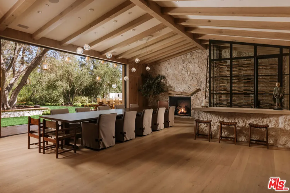 5350 Round Meadow Road Hidden Hills, CA 91302
