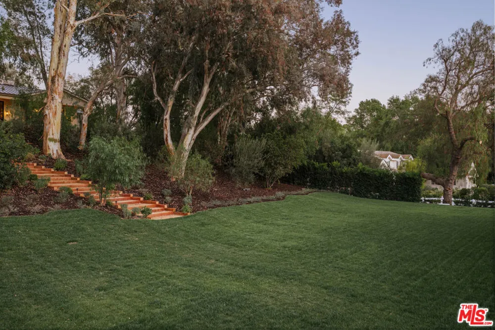 5350 Round Meadow Road Hidden Hills, CA 91302