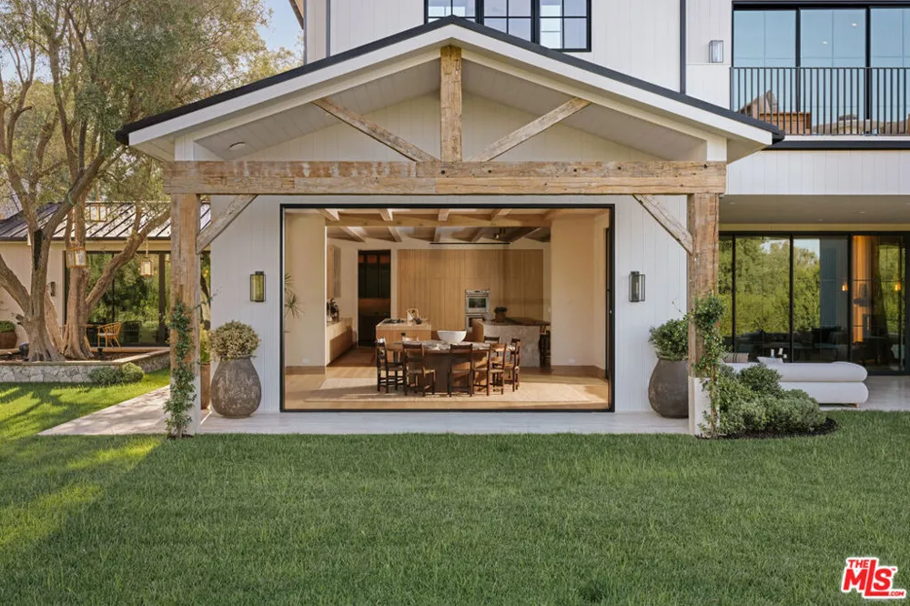 5350 Round Meadow Road Hidden Hills, CA 91302