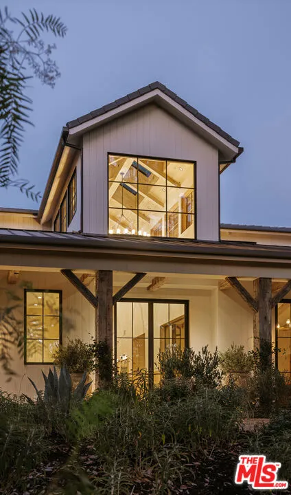 5350 Round Meadow Road Hidden Hills, CA 91302