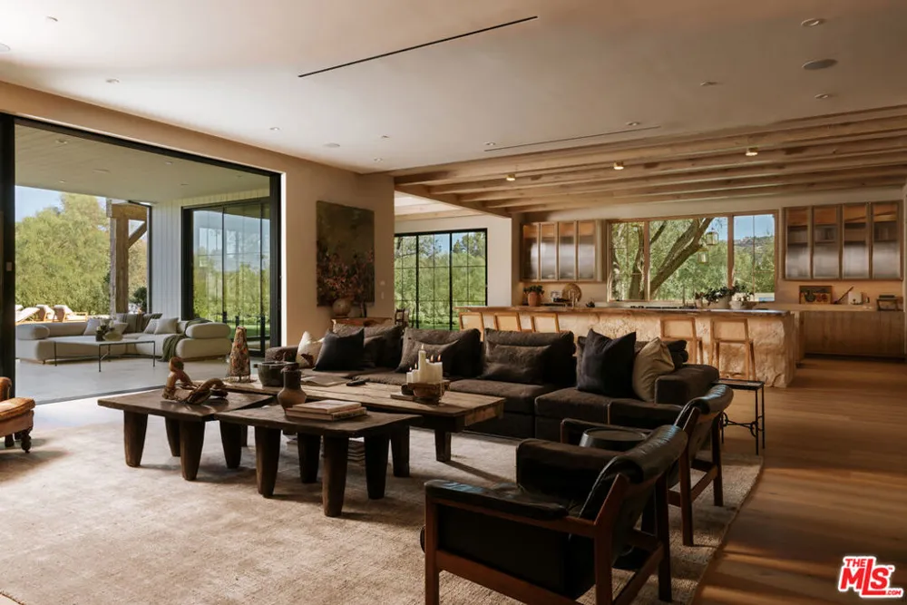 5350 Round Meadow Road Hidden Hills, CA 91302