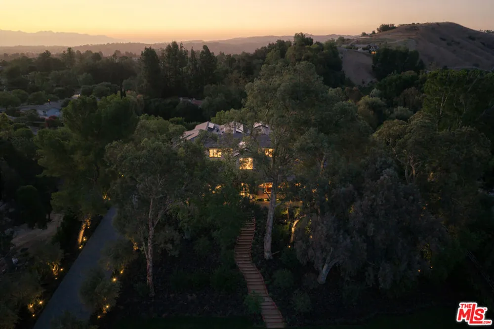 5350 Round Meadow Road Hidden Hills, CA 91302