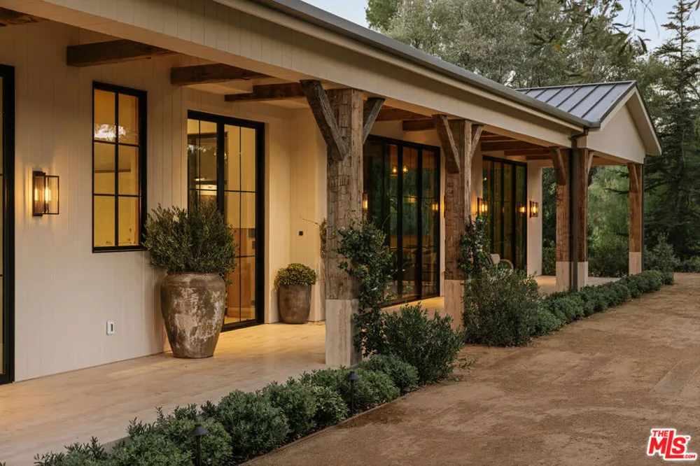 5350 Round Meadow Road Hidden Hills, CA 91302