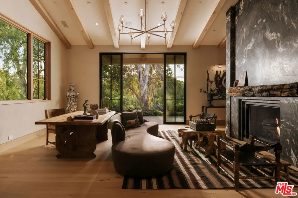 5350 Round Meadow Road Hidden Hills, CA 91302