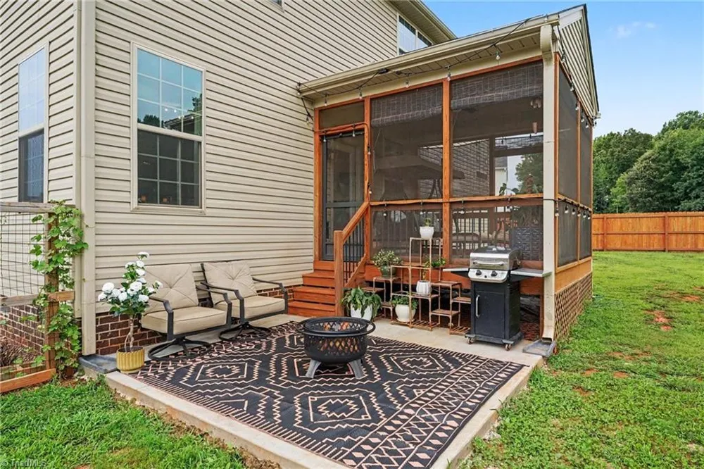 6475 Rogers Farm Road Pleasant Garden, NC 27313