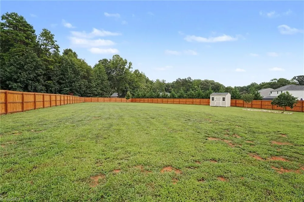 6475 Rogers Farm Road Pleasant Garden, NC 27313