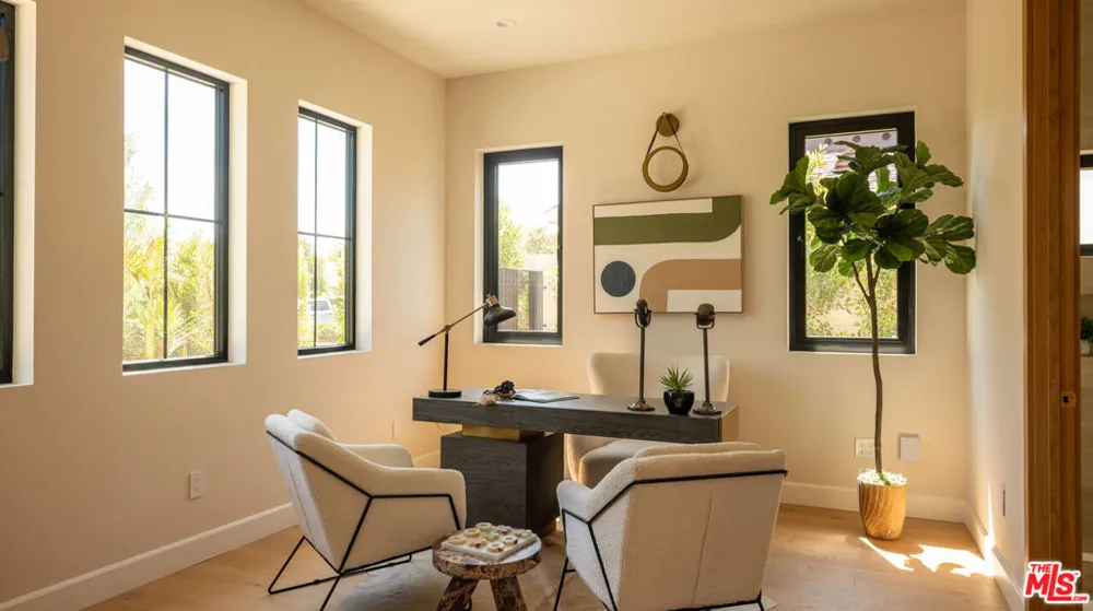 12427 Cumpston Street Los Angeles, CA 91607
