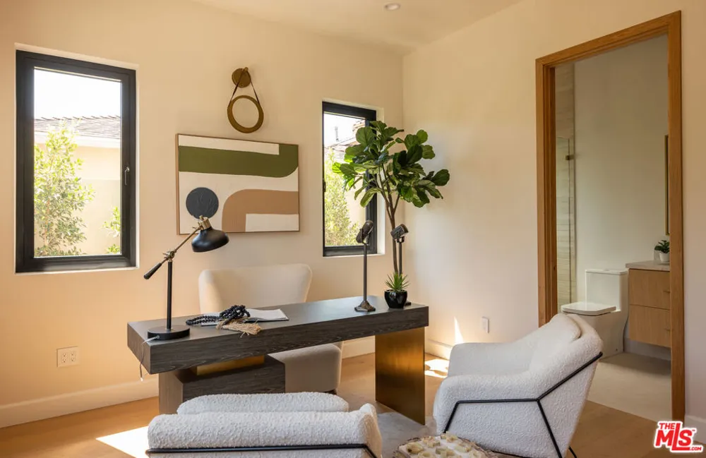 12427 Cumpston Street Los Angeles, CA 91607
