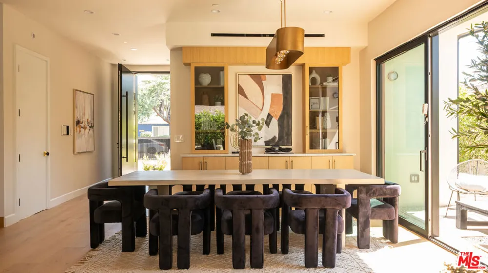 12427 Cumpston Street Los Angeles, CA 91607