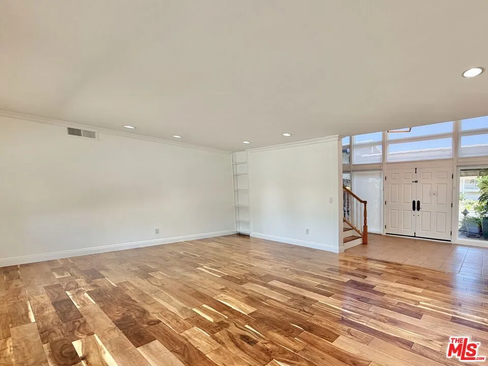 1615 Wellington Place Westlake Village, CA 91361