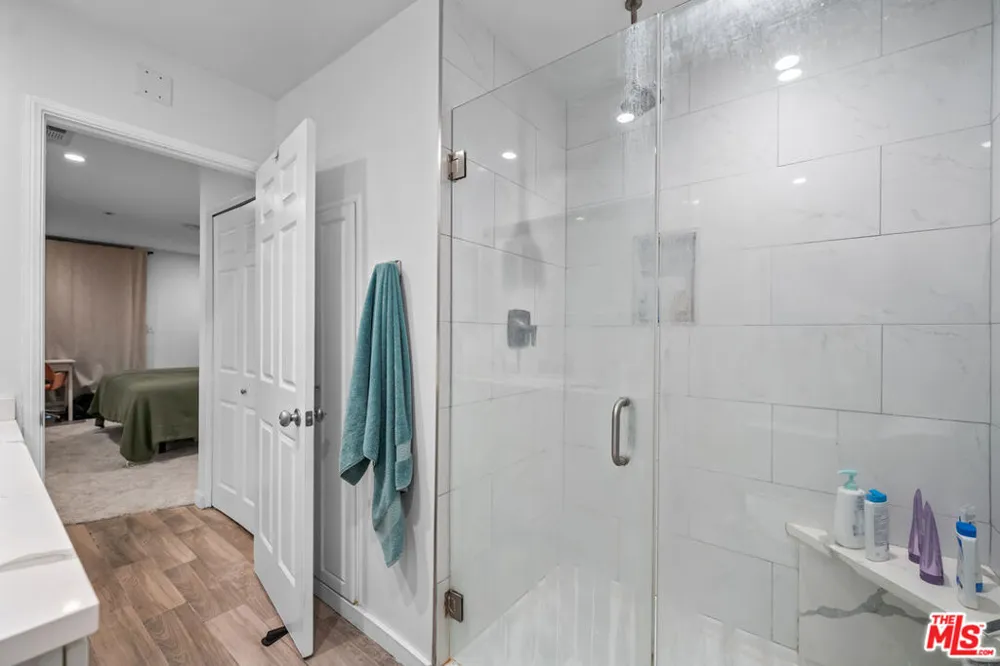 121 S Hope Street #517 Los Angeles, CA 90012