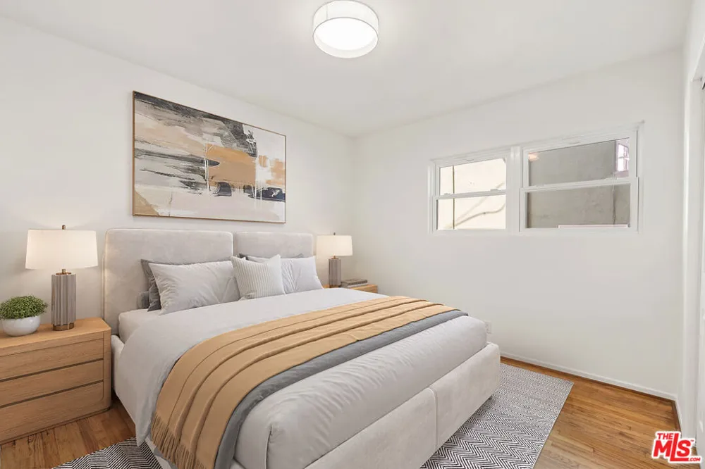 717 Raymond Avenue #3 Santa Monica, CA 90405