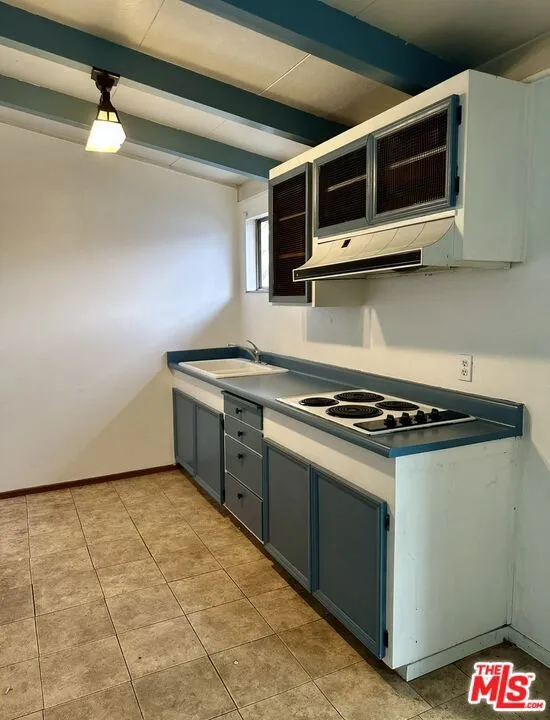 111 W 23 Rd Street Tracy, CA 95376