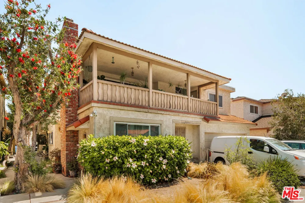 2225 20th Street #2 Santa Monica, CA 90405