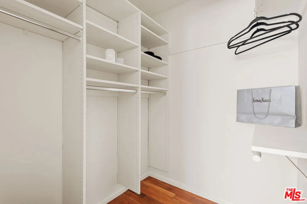 2225 20th Street #2 Santa Monica, CA 90405
