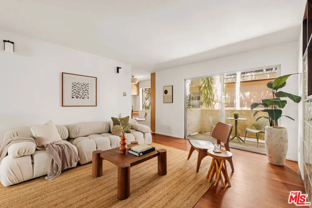 2225 20th Street #2 Santa Monica, CA 90405