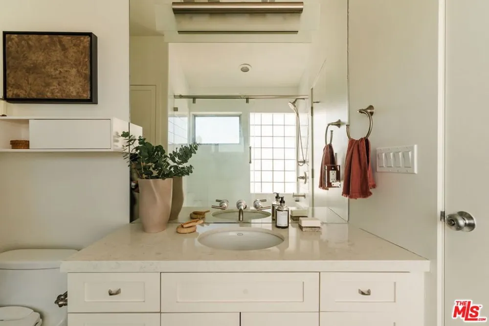 1254 24th Street #2 Santa Monica, CA 90404