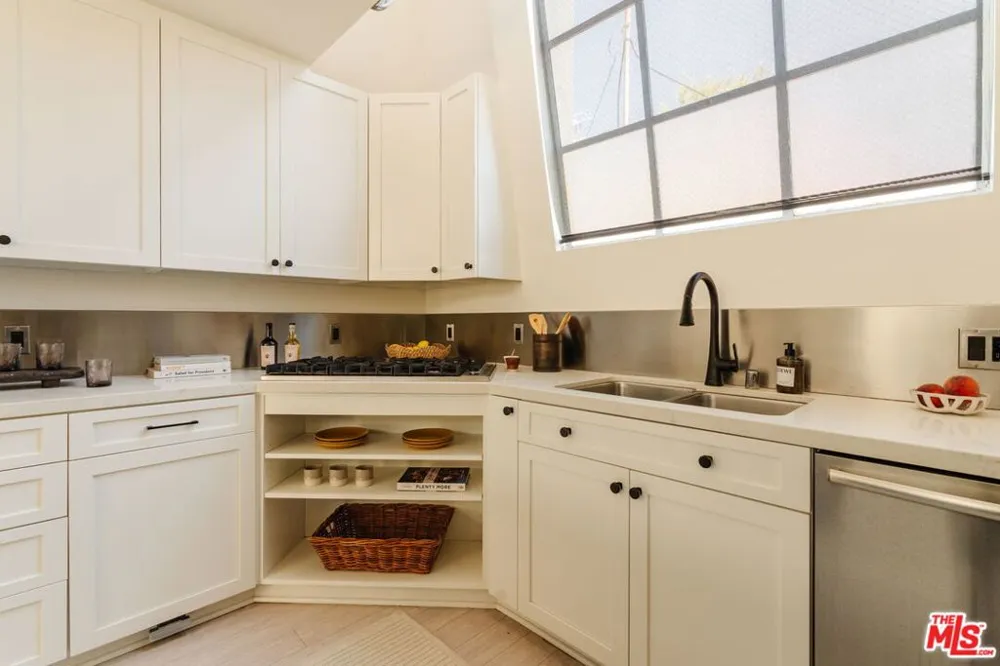 1254 24th Street #2 Santa Monica, CA 90404