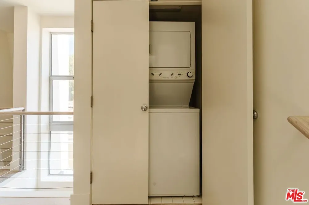 1254 24th Street #2 Santa Monica, CA 90404