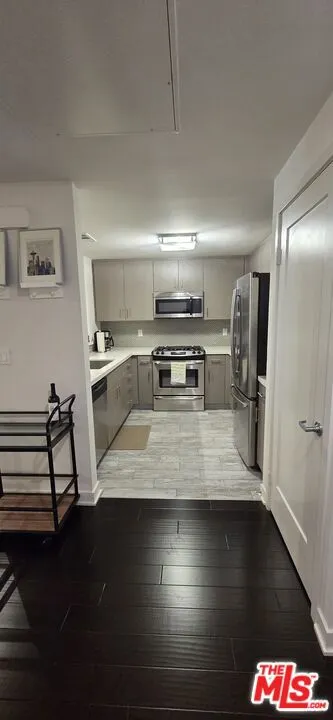 436 S Virgil Avenue #209 Los Angeles, CA 90020