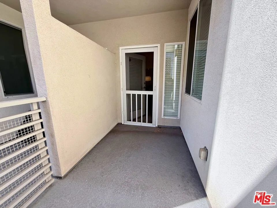 436 S Virgil Avenue #209 Los Angeles, CA 90020