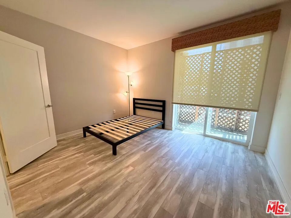 436 S Virgil Avenue #209 Los Angeles, CA 90020