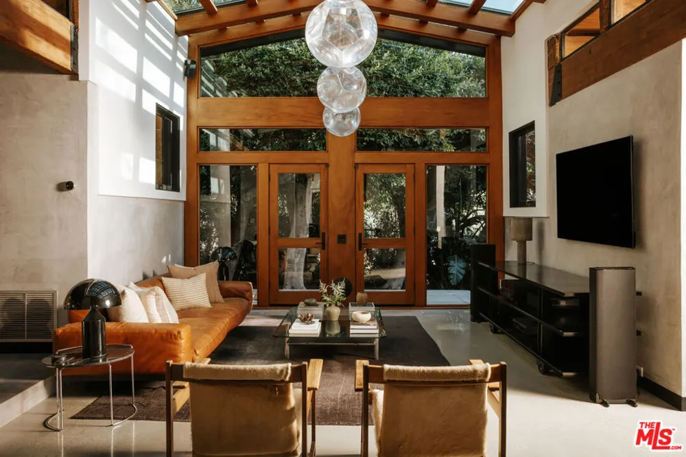 30464 Morning View Drive Malibu, CA 90265