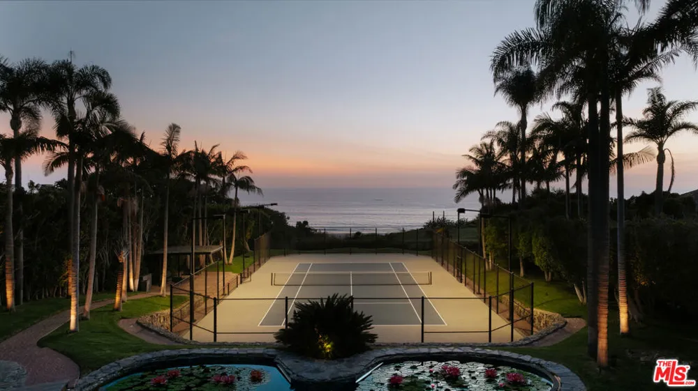 30464 Morning View Drive Malibu, CA 90265