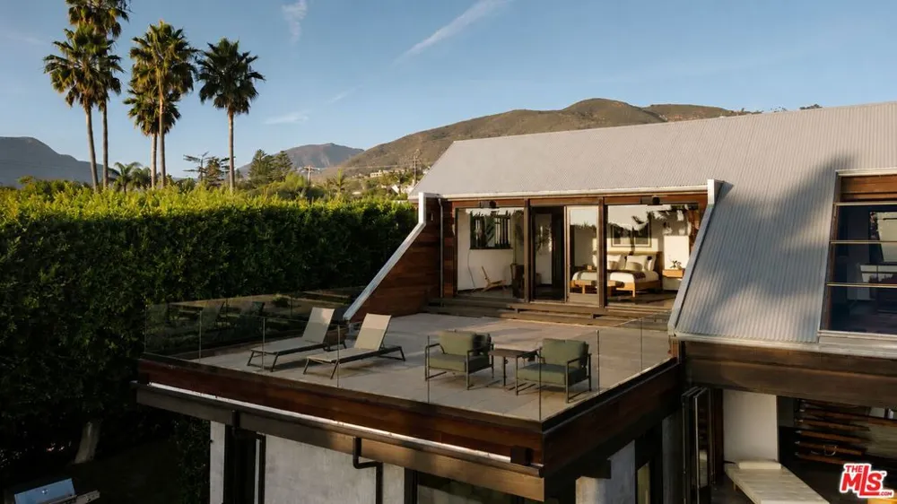 30464 Morning View Drive Malibu, CA 90265