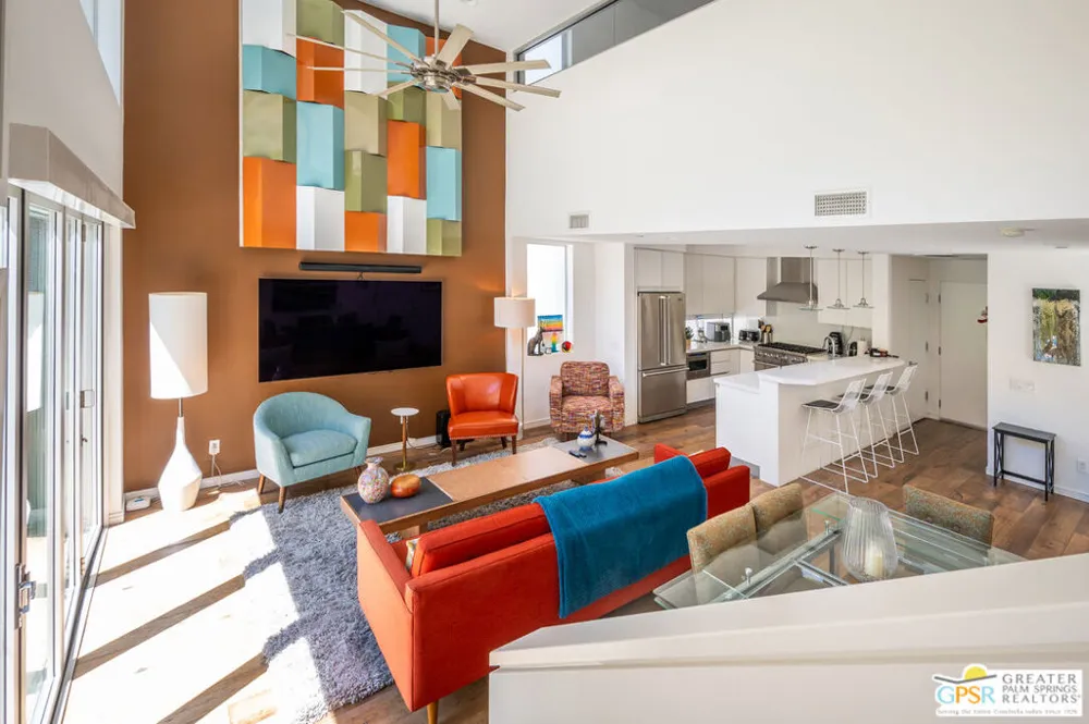 1009 Iris Lane Palm Springs, CA 92264