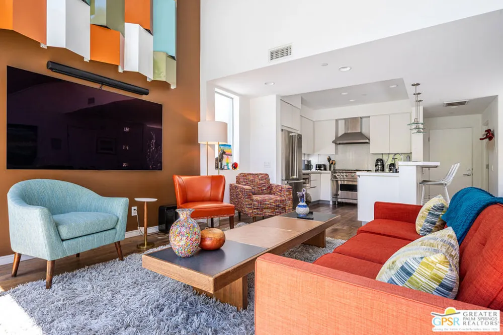 1009 Iris Lane Palm Springs, CA 92264