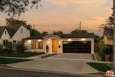 1222 Lincoln Street