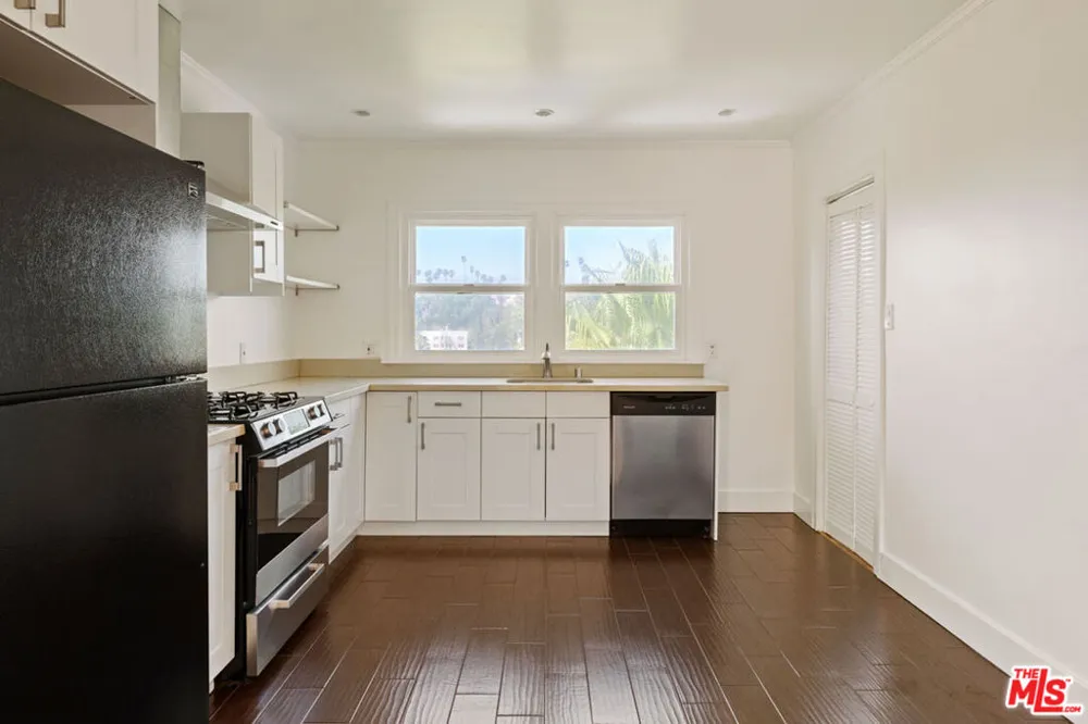 1523 Murray Drive Los Angeles, CA 90026