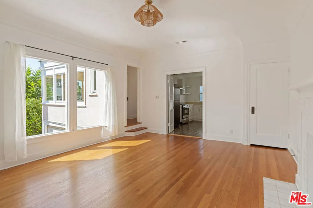 1523 Murray Drive Los Angeles, CA 90026
