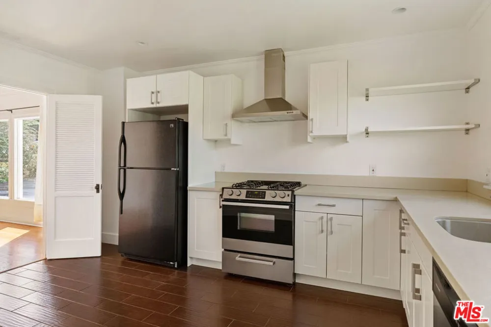 1523 Murray Drive Los Angeles, CA 90026