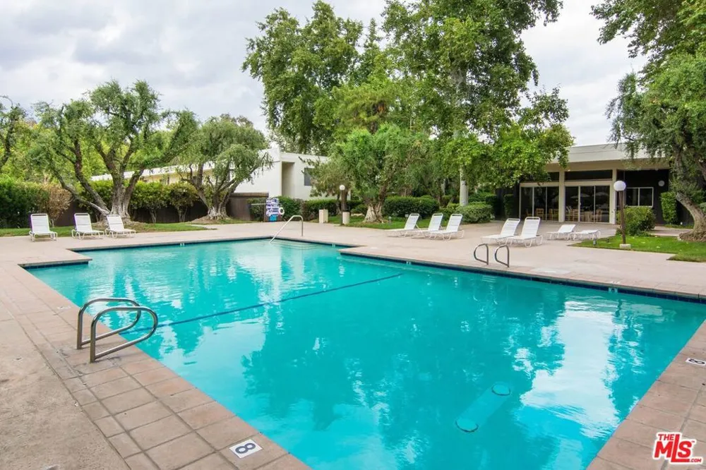 23515 Lyons Avenue #S9 Santa Clarita, CA 91355