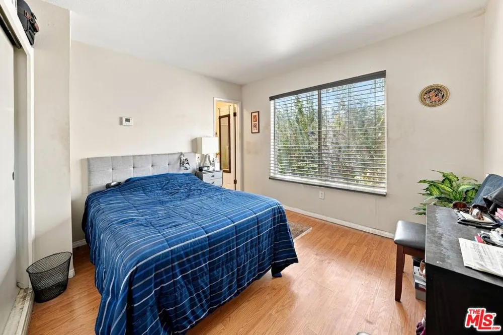 23515 Lyons Avenue #S9 Santa Clarita, CA 91355